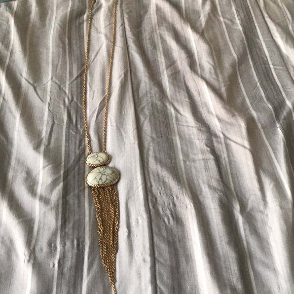 Necklace - Picture 2 of 3